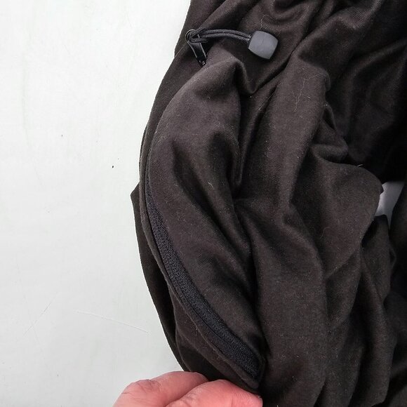 Beyond Yoga Hidden Pocket Infinity Scarf Black Phone Lightweight Toggle Zipper - Picture 6 of 8
